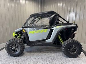Meilleures ventes pour le Polaris <span class=keywords><strong>RZR</strong></span> <span class=keywords><strong>XP</strong></span> <span class=keywords><strong>1000</strong></span> Ultimate UTV - Product Image 5