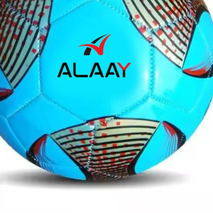 Balón de fútbol de cuero de PVC Alaay tamaño 5 para entrenamiento al aire libre y deportes con alta retención de aire Impresión de logotipo personalizable - Product Image 6