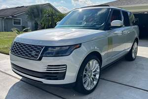 Land Rover Range Rover Autobiography 2019 USADO, Motor de Aspiración Natural, Tracción en las Cuatro Ruedas, Interior de Cuero, Volante a la Izquierda, R20, Sin Modificaciones, Bajo Kilometraje - Product Image 2