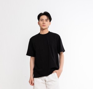เสื้อยืดผ้าโพลีเอสเตอร์แบบบีบอัดสำหรับผู้ชายบริการผลิตในเวียดนาม - Product Image 1