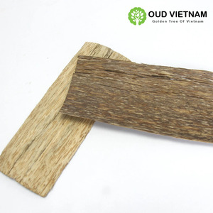 La parte superior de alta calidad Flat Oud One Face Special Vietnam Oud Agarwood Chunk Grade Supper Oud Strong Sweet Scent hecho a mano OCK3 - Product Image 2