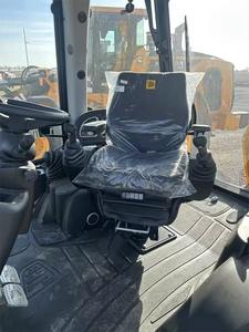 Chargeuse-pelleteuse JCB 3CX-15 neuve, moteur diesel et boîte de vitesses, capacité de la benne de 1,1 m³, puissance de 81 kW - Product Image 2