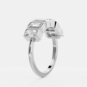 Alliance Moissanite en or jaune 14 carats avec pierres de taille émeraude 1.80 carats, ensemble de lunette, bague empilable demi-éternité pour un usage quotidien - Product Image 4