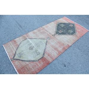 3.2x7.4 ft Vintage Rug, <b>Red</b> Floral Turkish <b>Wool</b> Rug - Product Image 2