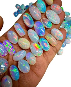 อัญมณีโอปอล์ทรงหลังเบี้ยโอปอลอัญมณีหลวมหลายไฟธรรมชาติคุณภาพสูงสำหรับทำเครื่องประดับอัญมณีโอปอลล็อตขนาด AA + - Product Image 3