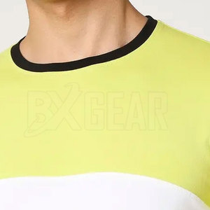 เสื้อยืดผู้ชายเนื้อผ้านุ่มสบายและมีความสะอาดและสไตล์ลำลองเหมาะอย่างยิ่งสำหรับใส่ในวันหยุดสุดสัปดาห์หรือใช้ในชีวิตประจำวัน - Product Image 4