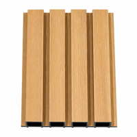 Panneaux muraux rainurés WYRAX en WPC imitation bois pour clôture de jardin moderne, revêtement de façade et écran d'intimité pour terrasse