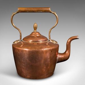 Artisanal copper <b>kettle</b> with smooth polish and authentic touch for ethnic kitchenware collections and traditional use - Product Image 5