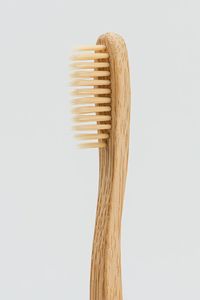 2025 brosse à dents au charbon de bambou Eco de qualité supérieure pour adultes brosses à dents de voyage antibactériennes durables sans plastique - Product Image 5