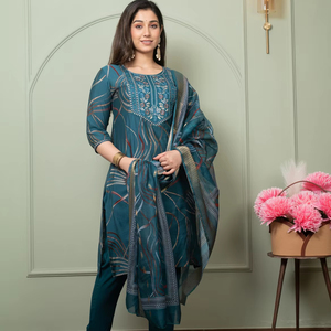 Ensemble Kurti indien décontracté en trois pièces, style A, design imprimé élégant, ensemble Kurti ethnique en trois pièces pour femmes pour un usage quotidien - Product Image 1