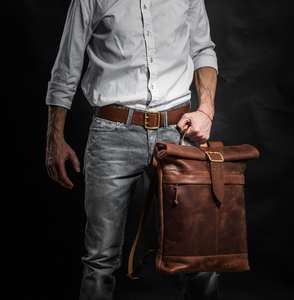 Mochila moderna de piel fina con logotipo personalizado para ordenador portátil, mochila de Estilo Vintage a la moda para jóvenes de la Travelers-LRTB-0048 - Product Image 3