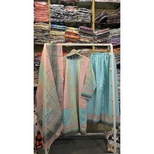 มาเรียบีชุดสูท3ชิ้นสำหรับผู้หญิงมีรายละเอียดที่น่าทึ่ง - Product Image 2