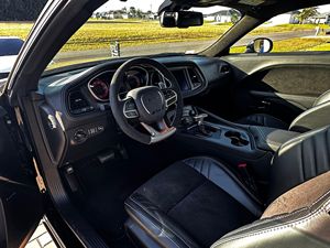 Challenger SRT Demon 170 2023, Motor Hemi V8 Supercargado de 1,025 hp, Automático (8 Velocidades), Sin Modificar - Product Image 5