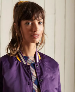 Chaqueta universitaria Vintage Letterman con logotipo personalizado para mujer, chaqueta universitaria recortada, chaquetas bomber cortas para mujer de escuela secundaria - Product Image 4