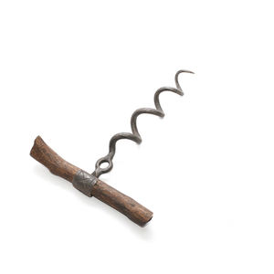 Fabriqué à la main En Métal Tire-Bouchon - Product Image 6