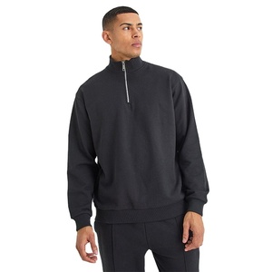 Sudaderas de Hombre al por Mayor con Cuello de Media Cremallera Personalizado, Ajuste Personalizado, Transpirables, de Manga Larga, Estilo Urbano, de Alto Gramaje 240 GSM - Product Image 2