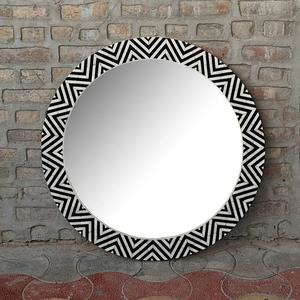 Miroir mural artistique en MDF Matériau mixte Design décoratif avec illustration en résine de bois naturel et détails en incrustation d'os - Product Image 1