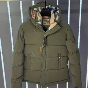 Chaqueta larga informal de invierno para hombre con capucha y bolsillos con cremallera, abrigos acolchados cálidos, abrigos de estilo moderno - Product Image 1