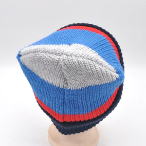 Nuevo estilo 2025 gorros personalizados Gorro con logotipo personalizado gorro de invierno de alta calidad Unisex colorido Jacquard Casual - Product Image 4