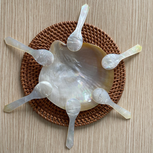 Cuillère de service à caviar écologique en nacre rose naturelle Cuillère à coquille de luxe pour restaurants - Product Image 5