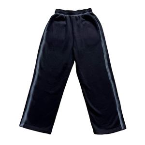 Pantalones de chándal casuales de alta calidad, negros lisos, con diseño de líneas efecto lavado ácido, personalizables, de forro polar de 350g, con cordón ajustable y efecto desgastado, engrosados. - Product Image 1