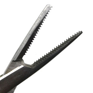 Pinzas Hemostáticas RAICES ENTERPRISES con Certificación CE Clase I, Precio de Fábrica Económico, 14/16/18 cm, Instrumentos Quirúrgicos de Acero Inoxidable - Product Image 2