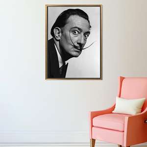 Art mural Salvador Dali : célèbre impression sur toile moderne pour une décoration de bureau élégante, encadrée de dorure. - Product Image 1