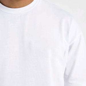 Camiseta de Algodón Peinado para Hombre - Material Transpirable y Duradero - Perfecta para Uso Diario, Deportes y Casual - Product Image 2