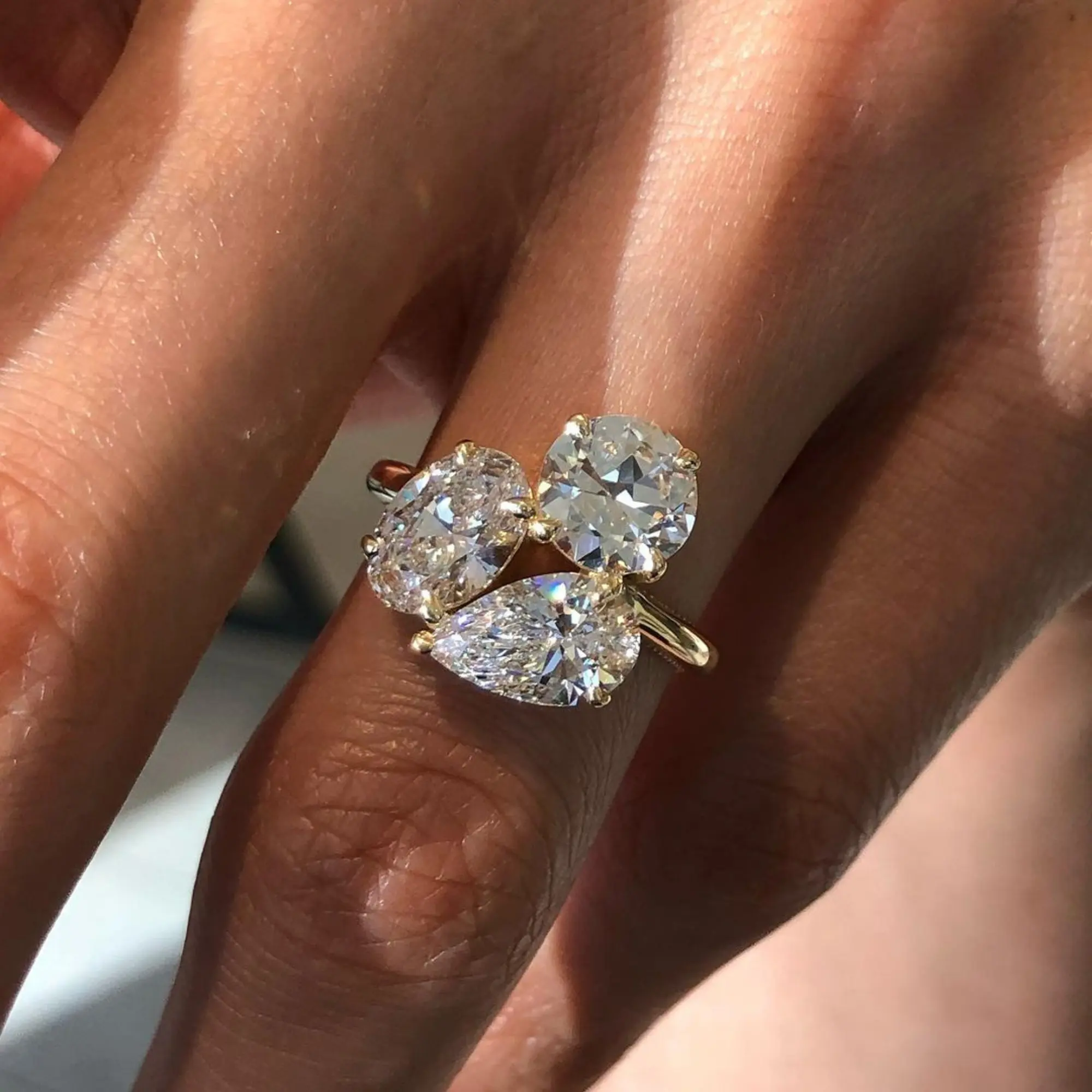 Penjualan terlaris cincin berlian Moissanite hancur 1.20 karat 10K emas putih perhiasan pernikahan pabrik pelapisan Rhodium hitam