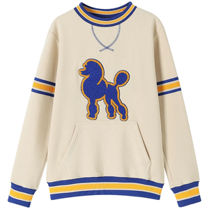 Sweat-shirt universitaire Greek Life Poodle |   Pull en molleton à patch en chenille |   Vêtements de sororité personnalisés en gros - Product Image 1