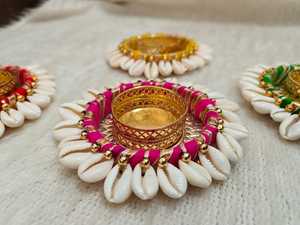 เชิงเทียนสําหรับตกแต่งที่สวยงามชาผู้ถือไฟ Shell Holi Party วัดฉากหลังตกแต่งกลางคืน - Product Image 2