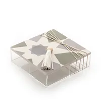 Boîte en acrylique faite à la main pour stocker des biscuits et des bonbons avec couvercle en bois meublé pour la décoration de la maison