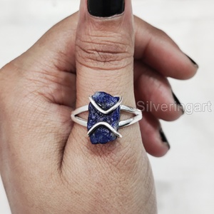 Bague pour femme en pierre brute, Lapis Lazuli naturel, avec fil de pierres, design créateur, pour mariage et Noël, en argent sterling 925 - Product Image 4