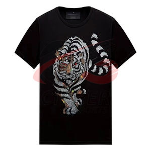 Nouvelle mode de T-shirt surdimensionné avec strass Hot Drill Personnalisez votre logo Shine Glitter Rhinestone T-shirts de luxe pour hommes - Product Image 1