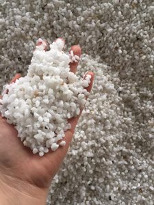 Vente en gros de roches concassées en granit naturel Décoration extérieure pour parc, jardin, extérieur, aquarium Décoration d'aquarium Matériau en pierre naturelle - Product Image 4