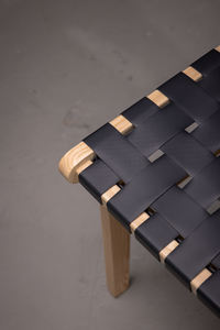 Chaise de salle à manger en cuir au design moderne sangles en cuir tissé écologique solide et durable pour l'extérieur hôtel salon appartement utilisation - Product Image 5