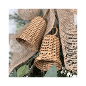 Boîte cadeau unique de cloche de rotin en osier fabriqué à la main pour la décoration de l'arbre de Noël, fournitures de vacances de fête à la maison rustique - Product Image 1