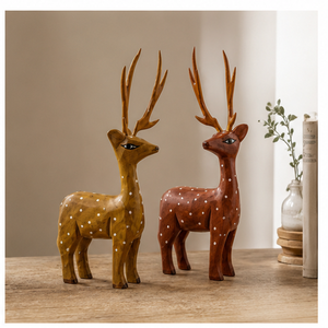 Figuras de ciervos de madera hechas a mano, juego de 2, decoración rústica de animales para mesa, Navidad, sala de estar - Product Image 4