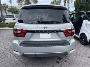 2022 SL Berline Adulte 8 Cylindres 230km/h Sièges en Cuir Foncé Transmission Automatique RHD/LHD Toit Ouvrant NEDC 601-700km - Product Image 4