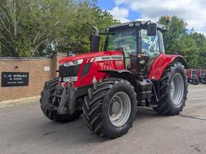 รถแทรกเตอร์ฟาร์ม Massey Ferguson 7618 ขับเคลื่อน 4 ล้อ MF 7618 เครื่องยนต์ดีเซลเทอร์โบ รถแทรกเตอร์แบบมีห้องโดยสาร สำหรับใช้งานทางการเกษตร - Product Image 1