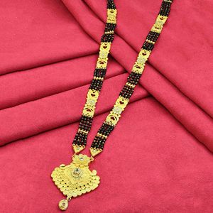 Vente en gros laiton 24K Micro plaqué or Long pendentif mariage traditionnel Mangalsutra collier avec pierres AD 36 pouces - Product Image 1