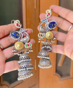 Boucles d'oreilles Fusion à trois couches faites à la main pour femmes pour des accessoires de mode festifs décontractés et de mariage - Product Image 2
