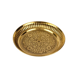 Tradicional hecho a mano latón Puja elegante templo indio decoración Ritual Essentials - Product Image 1