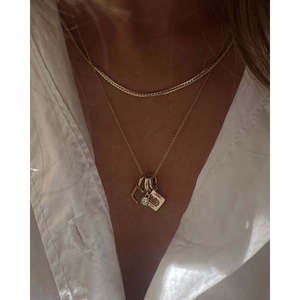 Pendentif en or rose 14 carats avec alphabet coréen Hangul, plaqué rhodium, orné de diamants et de perles, style religieux, idéal pour les cadeaux - Product Image 3