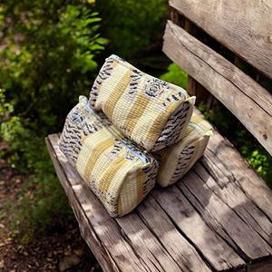 Sac à cosmétiques élégant pour le rangement du maquillage, les articles de toilette de voyage et les essentiels quotidiens, pochette de rangement de beauté légère pour femmes - Product Image 2