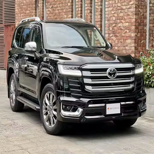 Toyotaa Landd Cruicer de haute qualité faible kilométrage voiture d'occasion 4L capacité du moteur R17 R18 pneus intérieur sombre direction gauche toit en métal. - Product Image 2