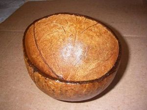 Juego de Tazones para Sopa de Coco Ecológicos Hechos a Mano, Vajilla Moderna y Elegante de Lujo, Pulida, de 4 Piezas, con Logotipo Personalizado para Fiestas - Product Image 3