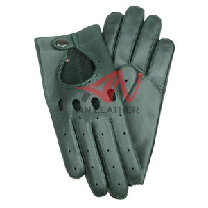 ถุงมือขับรถหนังสุดหรู ออกแบบมาเพื่อการควบคุมที่ราบรื่นและความสะดวกสบายในการขับขี่ตลอดวัน - Product Image 6