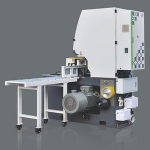 Scie à ruban verticale multifonction intégrée à alimentation automatique haute vitesse, haute précision, contrôlée par PLC, 17 kW, 380 V - Product Image 1
