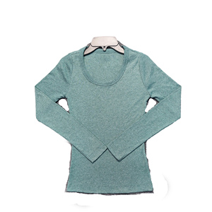 High Quality Factory Made Slim Fit Women's Solid T Shirts Fashionable Plus Size Stylish Casual Solid Color T Shirts For Women - Product Image 2